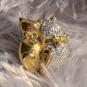 Cat Couple Pin and Pendant